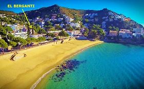 Apartaments El Berganti En Canyelles Petites