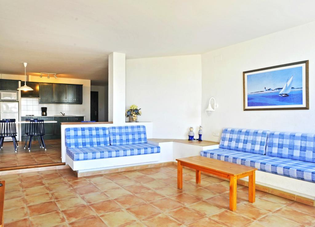 Apartaments El Berganti En Canyelles Petites Roses Buitenkant foto