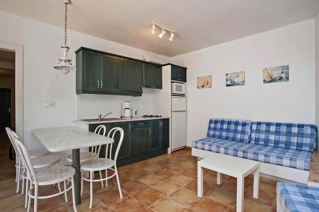 Apartaments El Berganti En Canyelles Petites Roses Buitenkant foto